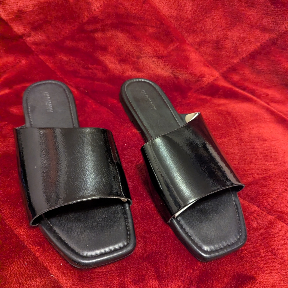 Old Navy Black Women's Sandals